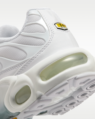 Nike Women's Air Max Plus 28㎝ Nike Air Max Plus Kadın Ayakkabısı. Nike TR